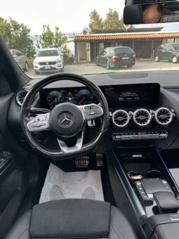 
										Mercedes GLA 200 AMG premium full									