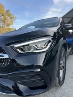 
										Mercedes a benz GLA 200D AMG premium full									