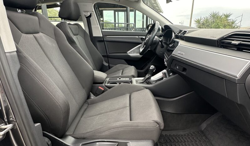 
								Q3 Sportback 35 TDI full									