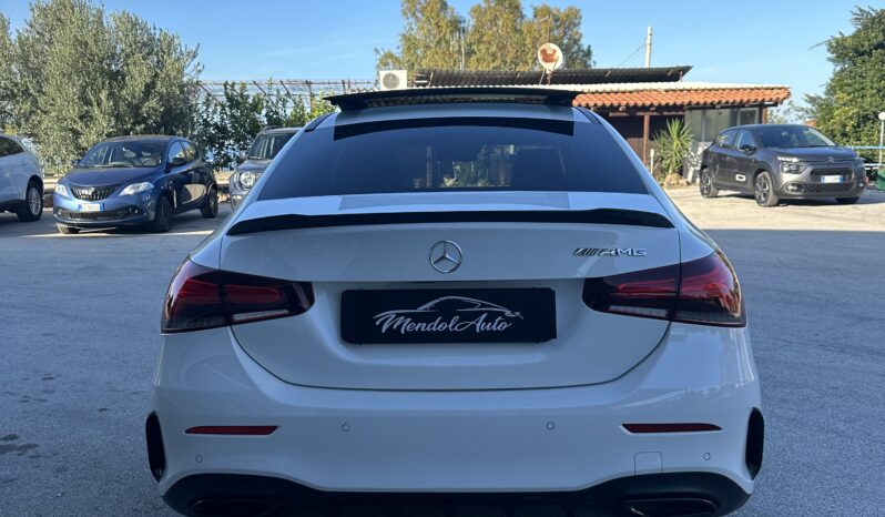 
								Mercedes A180 AMG  Sedan full									