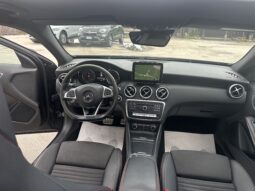 
										Mercedes A180 AMG premium full									