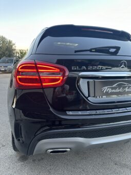 
										Mercedes GLA 220D AMG premium full									