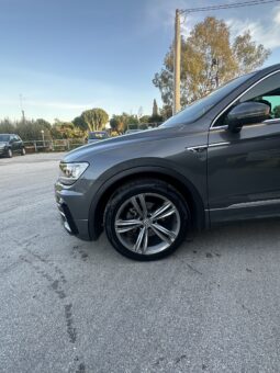 
										Volkswagen tiguan R.line 2.0 D 150cv full									