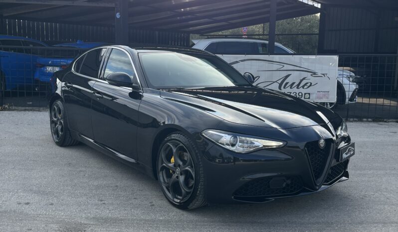 
								Alfa Romeo Giulia TI 2.2 b-tech 190cv Q2 full									