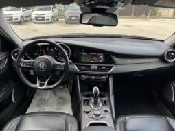 
										Alfa Romeo Giulia TI 2.2 b-tech 190cv Q2 full									